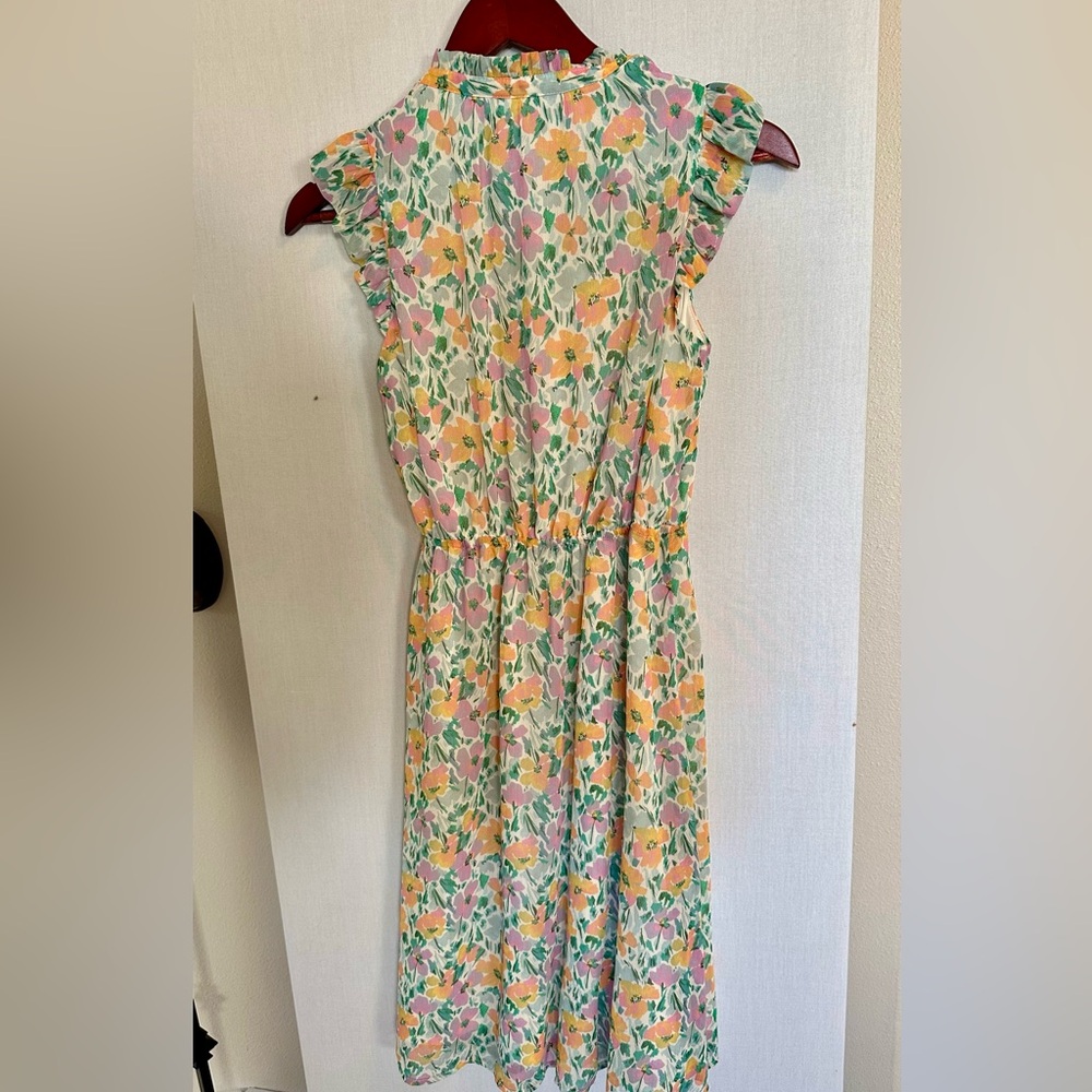 Colorful and beatuful flower dress.